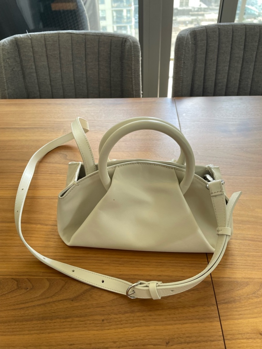 COS leather bag, cream color - Picture 4 of 4